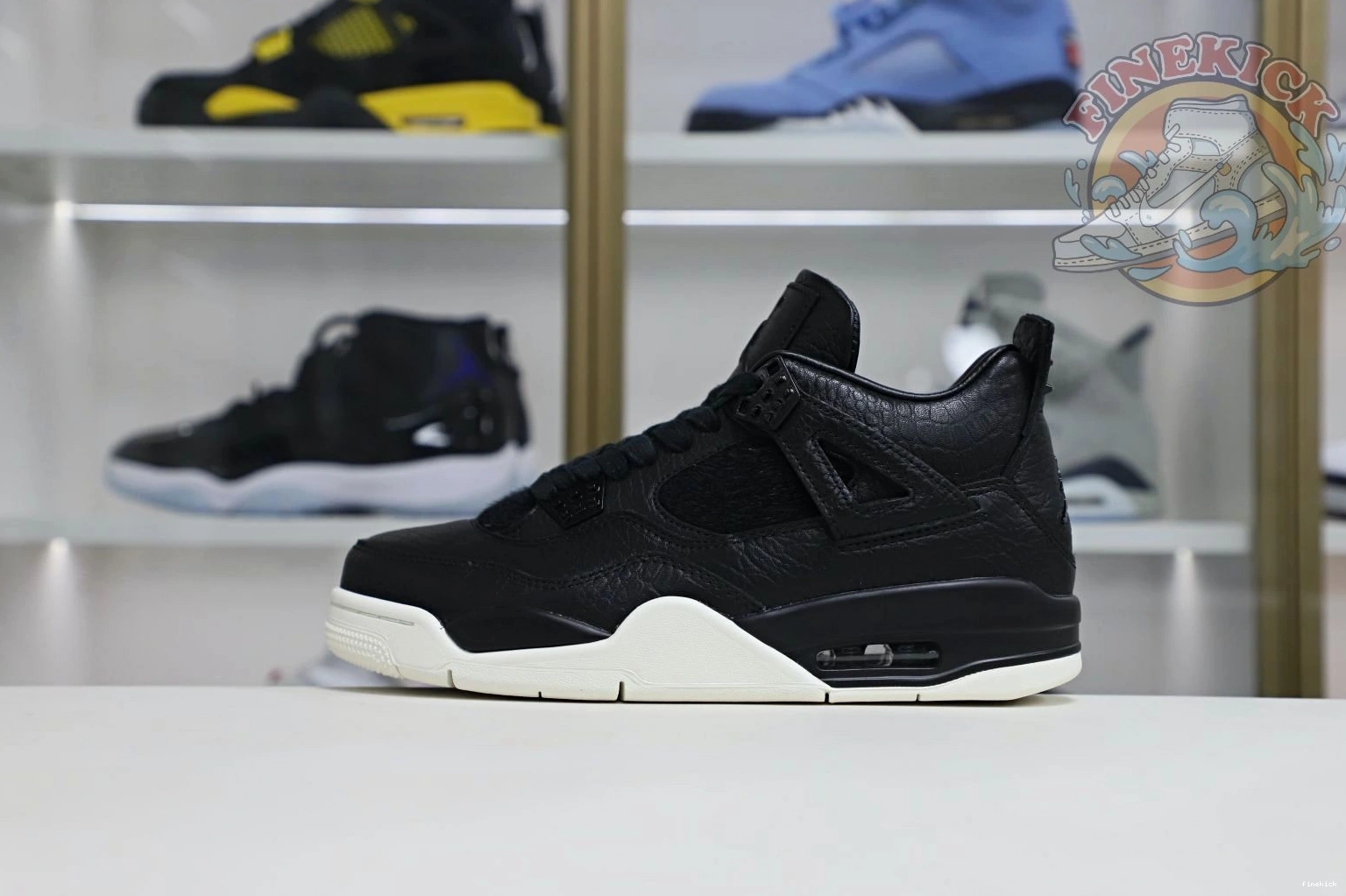 Air Jordan Jordan ponyhair retro black 4 1220